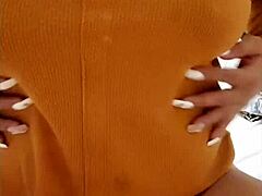 Curly-Haired Latina Colocha Twerks Her Big Ass