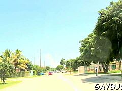 A man explores homosexual sex on manhub