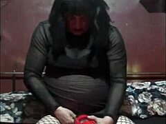 Does the masturbation machine make you cream all over?