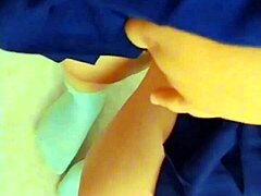 cogiendo a mi esposa en vestido rojo, pero alguien nos observa