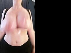 油光弹跳奶子猛摇晃！