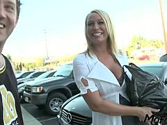 Mofozo com - this how, um, pick up blonde milf at lot!