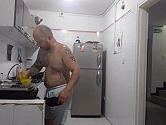 Surprising my ebony wife with a clean house for hot Colombian action.