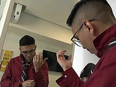 艾丽西亚·里贝罗上班前被老板猛干