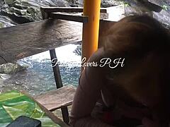 菲律宾妹公共瀑布野战