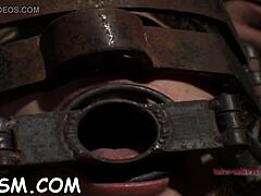 Free mobile bondage porn video available