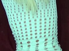 Giant Cock 26cm Vs 19cm Pussy, Who Wins?!