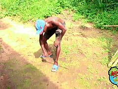 女友午睡时后入猛干我