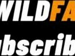 菲律宾女佣快速吞精，老婆回来前。