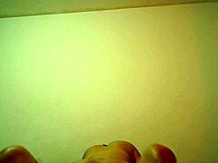 Hardcore banging with curvy Colombian who loves her vagina split and swallowing cum