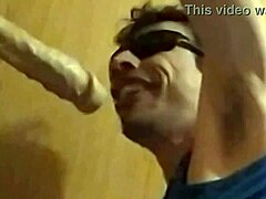 My Big Mouth Swallowing 25cm Toy Lionel Hearts Whole