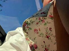 加州公开秀，娇小Sugarnadya湿逼小奶近距离特写