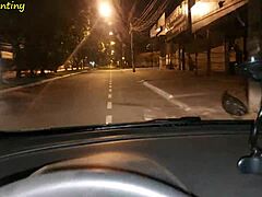 Hot Woman's Gratitude Leads To Passionate Street Encounter