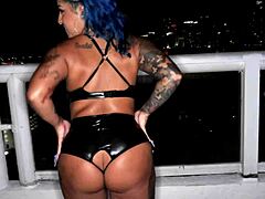 迈阿密巨乳喷水狂干