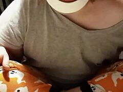 Smelly dirty feet teased in kinky POV amateur fetish clip