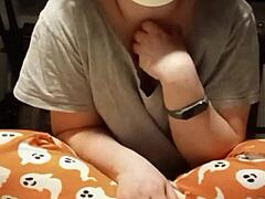 Smelly dirty feet teased in kinky POV amateur fetish clip