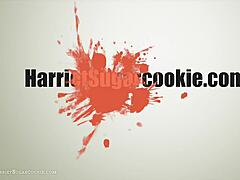 Watch this amazingly hot ex-girlfriend's first sex tape with facial