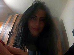 Milfycalla Beauty Masturbates to Hot Orgasm Every Morning