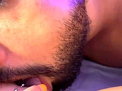 Romulo Pontess sucks pussy to squirt!