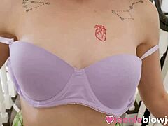 Sera Ryder 用嘴操那个大鸡巴？