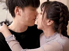 亚洲骚货加入自制狂野同志群交，OnlyFans全片！