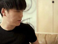 亚洲骚货加入自制狂野同志群交，OnlyFans全片！