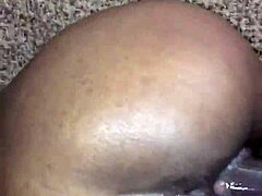 饥渴妻子每晚被猛干湿润阴道。骑乘求内射！