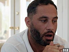 拉丁妹和少女猛操继爸大屌