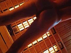 公共温泉冒险暴露自慰高潮