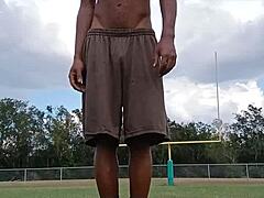 嘿今晚想看我和叔叔的好戏？