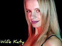 I dressed as vampire for Halloween, messed up, and splashed cum on her face