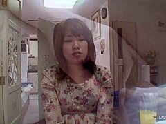 深传教士猛插后，Megumi 用深喉口交奖励他直到射在她嘴里