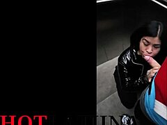 想知道我怎么在电梯里干邻居后妈吗？