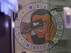 s3e15 roxxxie flaunts big tits and ass while giving sloppy head