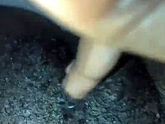 黑妹深夜掰湿屄自插屁眼假中出自慰