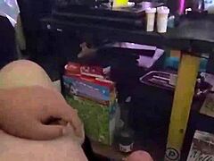 Kandy Kane Deepthroats in Homemade Clip