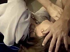 法国业余妹穿缎子内裤和紧身衣揉搓和深喉玩具