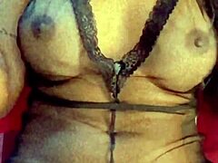 licking her pussy until she squirts everywhere