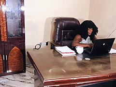 Innocent Cleaner Gets Free Sex From Boss At Work 😏