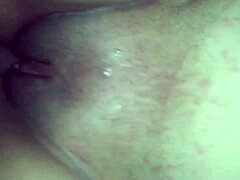 😏 Hot Japanese milf gets deep pussy creampie from cowgirl sex and licking 🍆