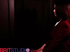 Student sucks cock at the gloryhole