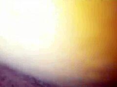 Penetrando la concha peluda muy rica 🍆