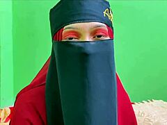 穆斯林嫂子与印度教丈夫在硬核阿拉伯-印度场景中激烈做爱