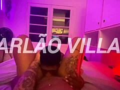 novinha gozando levando linguada na buceta