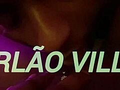 novinha gozando levando linguada na buceta