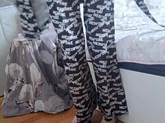 Elza kom indulging in nylon tights fetish with financial domination and panty sniffing