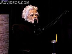 Belinha Baracho 在透明红色采访中分享最喜欢的食物和幻想