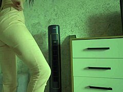 Female Desperation Pee In Jeans Video