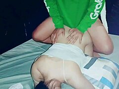 I feel so aroused with this Asian chubby pregnant mom in creampie missionary action