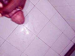 Huge dick play while wife's away